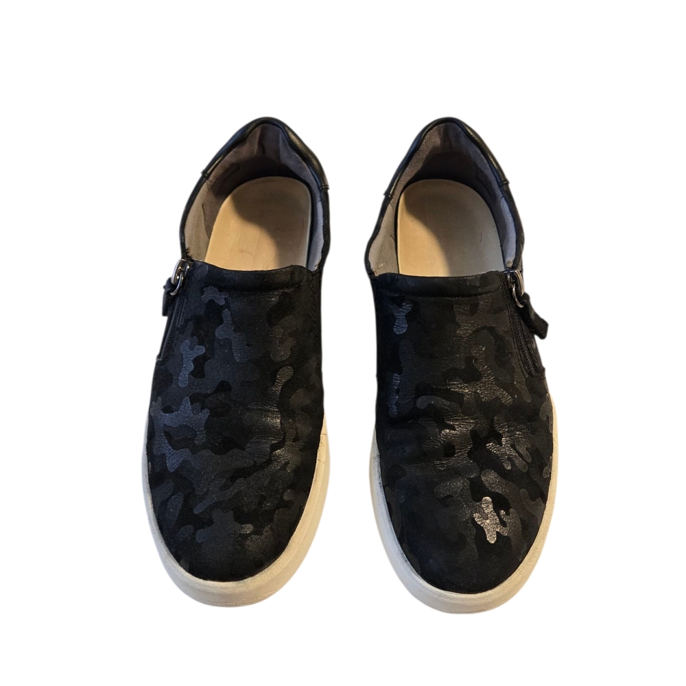 2 for $10 Clarks Black Camouflage Slip-On Sneakers 6